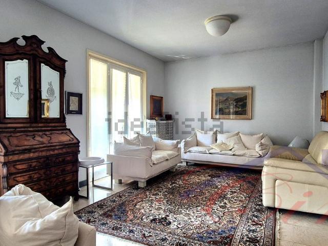 Appartamento in vendita di 180 m² in Piazza Manzoni