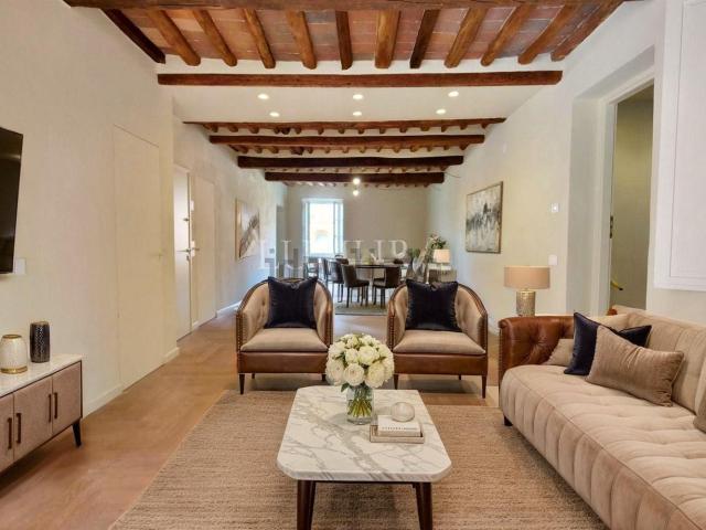Appartamento in vendita di 180 m² in Piazza Napoleone