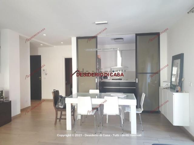 Appartamento in vendita di 180 m² in Piazza Vittorio Veneto, 11