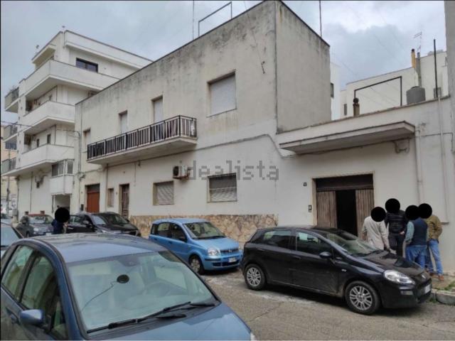 Appartamento in vendita di 181 m² in Via C. Pisacane