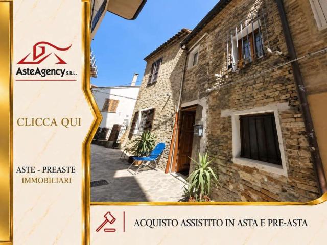 Appartamento in vendita di 181 m² in Via Guerrieri, 16