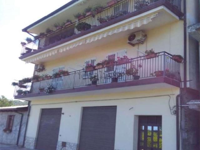 Appartamento in vendita di 181 m² in Via Nazionale