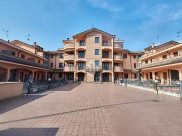 Appartamento in vendita di 181 m² in Via Roberto Ruffilli