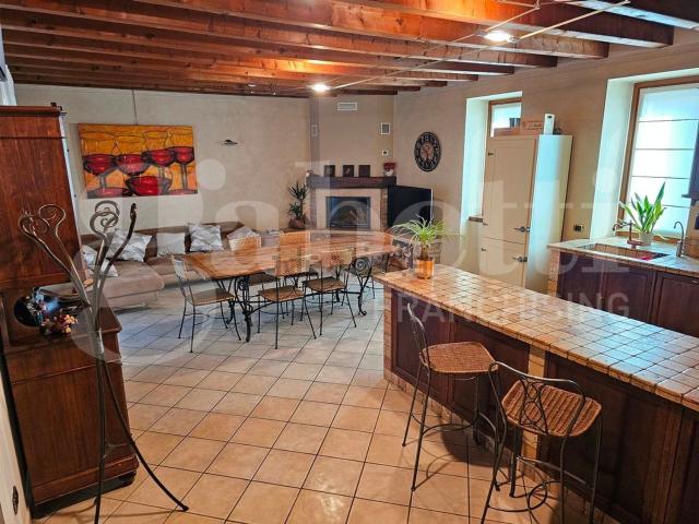 Appartamento in vendita di 181 m² in Via XX Settembre, 36