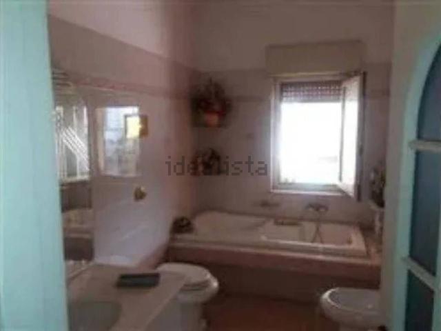 Appartamento in vendita di 181 m² in Viale Europa, 93