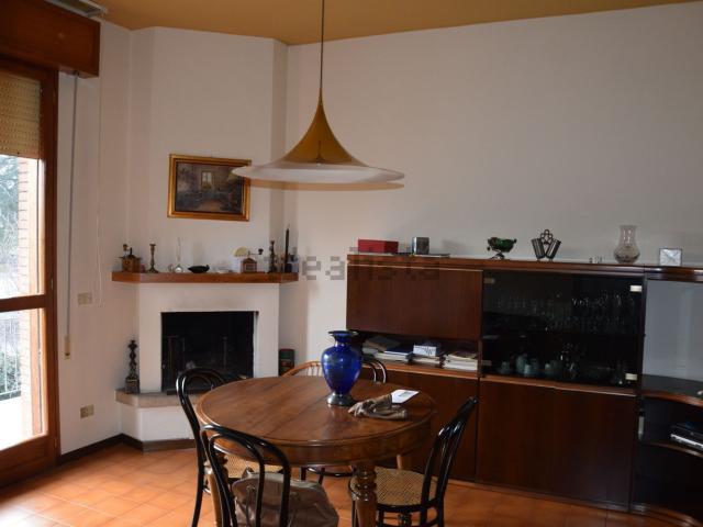 Appartamento in vendita di 181 m² in Piazza Lorenzo Cappelli, 34