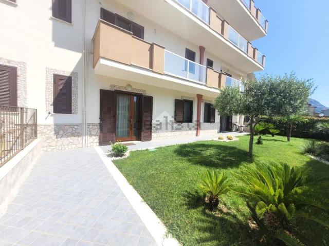 Appartamento in vendita di 182 m² in Via Bagnara