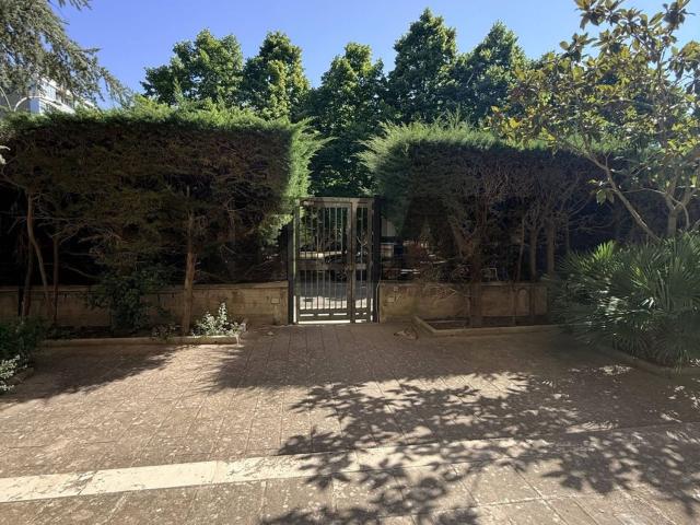 Appartamento in vendita di 182 m² in Piazza Salerno, 5