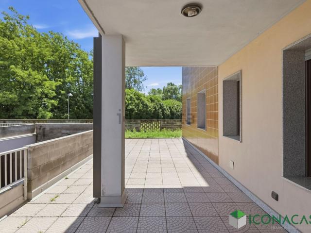 Appartamento in vendita di 183 m² in Via Alfredo Ildefonso Schuster