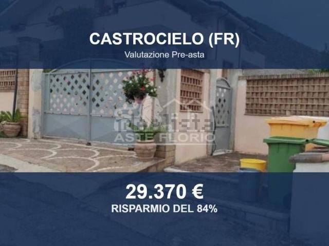 Appartamento in vendita di 183 m² in Via Grotta Scacciamosca, 23