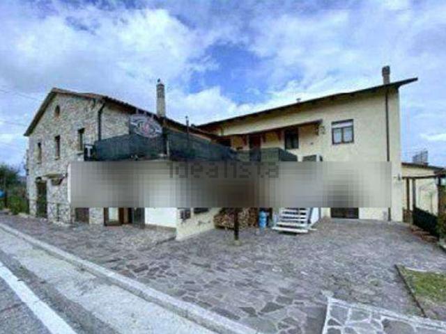 Appartamento in vendita di 183 m² in Via Gugliemo Marconi, 29