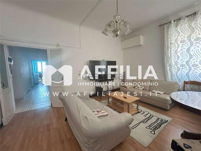Appartamento in vendita di 183 m² in Via Marianna Ferranti