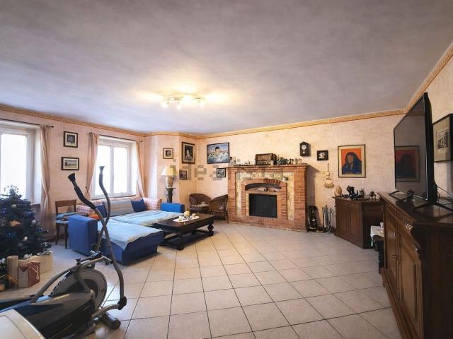 Appartamento in vendita di 183 m² in Via Pradazzola, 8
