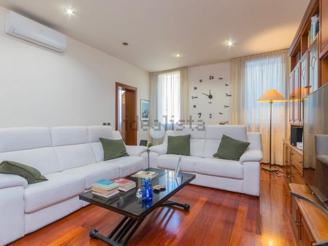 Appartamento in vendita di 183 m² in Calle Lunga San Barnaba