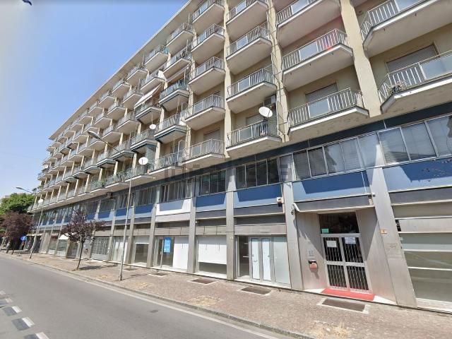 Appartamento in vendita di 183 m² in Largo Costituzione della Repubblica, 2