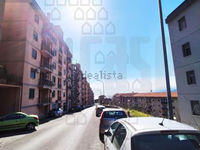 Appartamento in vendita di 184 m² in Via Umberto Terracini