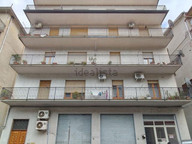 Appartamento in vendita di 184 m² in Via Zappulla, 54