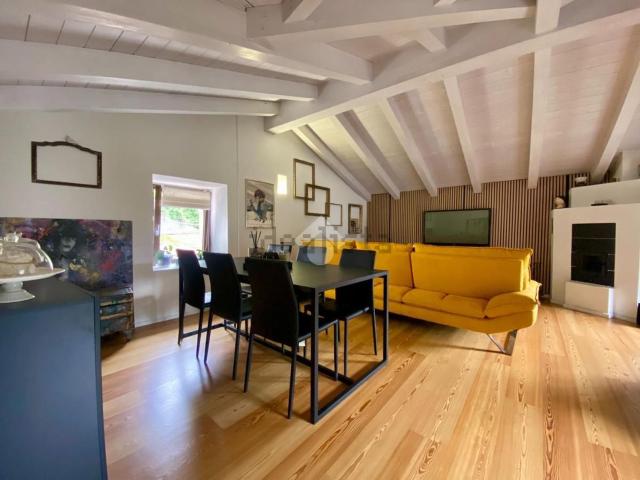 Appartamento in vendita di 184 m² in Località San Giacomo, 54