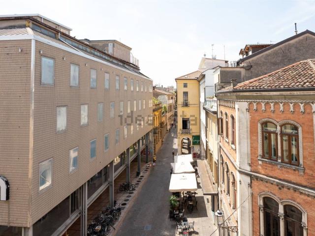 Appartamento in vendita di 185 m²