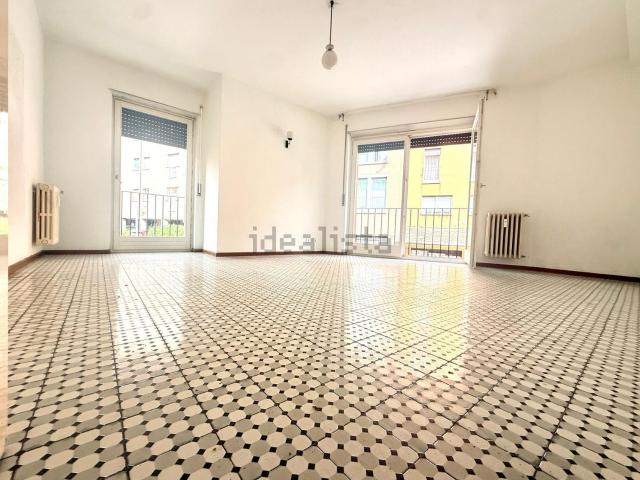 Appartamento in vendita di 185 m² in Via Caccia Dominioni, 26
