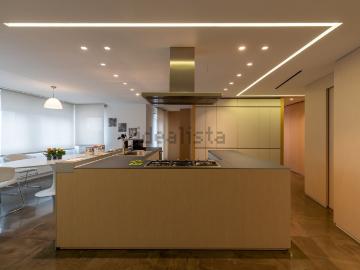 Appartamento in vendita di 185 m² in Via Biagio Petrocelli, 10