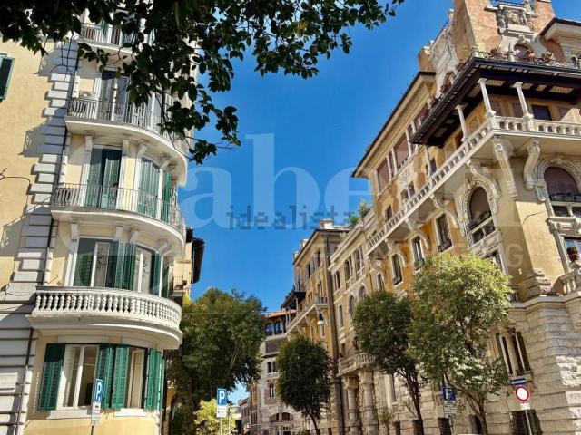 Appartamento in vendita di 185 m² in Via Brenta, 1