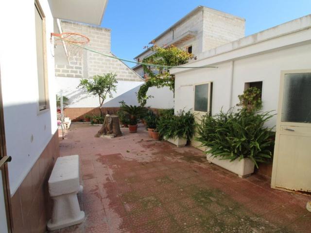 Appartamento in vendita di 185 m² in Via Giuseppe di Vittorio, 14