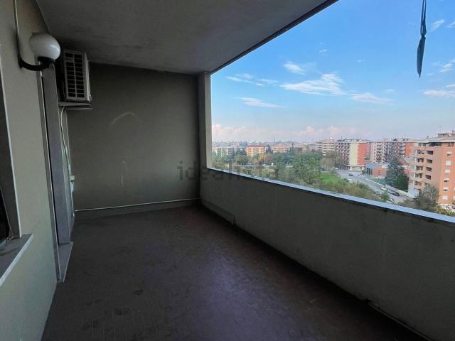 Appartamento in vendita di 185 m² in Via Giuseppe Manfredi, 108