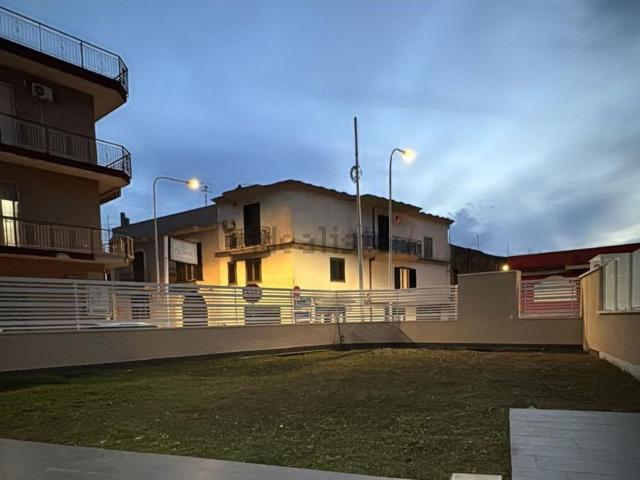 Appartamento in vendita di 185 m² in Via Giacomo Matteotti