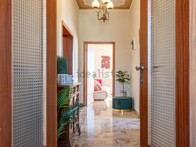 Appartamento in vendita di 185 m² in Via della Stazione