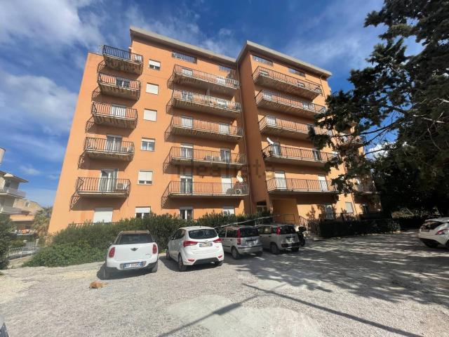 Appartamento in vendita di 185 m² in Via Duchessa, 23