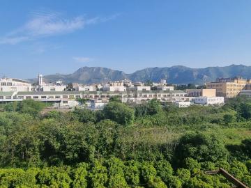 Appartamento in vendita di 185 m² in Via Eduardo Carapelle, 10