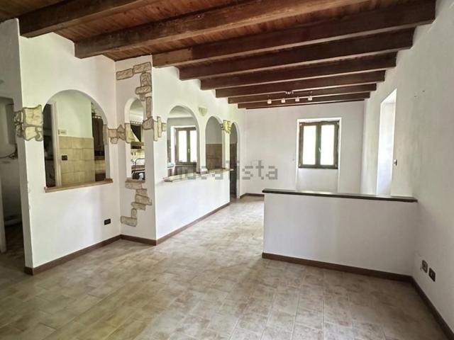 Appartamento in vendita di 185 m² in Via Fossato, 30