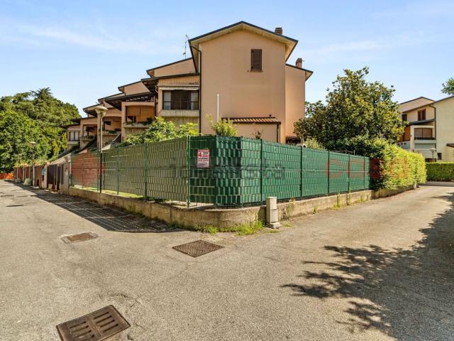 Appartamento in vendita di 185 m² in Via Falcetti