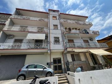Appartamento in vendita di 185 m² in Via Madonna della Spina