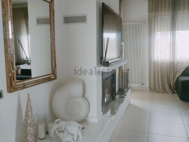 Appartamento in vendita di 185 m² in Via Martiri di Belfiore