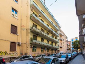 Appartamento in vendita di 185 m² in Via Nicola Coviello, 27
