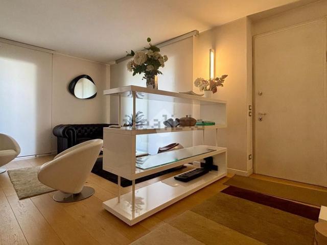 Appartamento in vendita di 185 m² in Via Sandro Pertini, 18