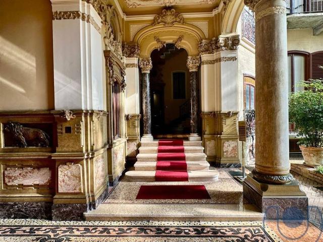 Appartamento in vendita di 185 m² in Via Susa