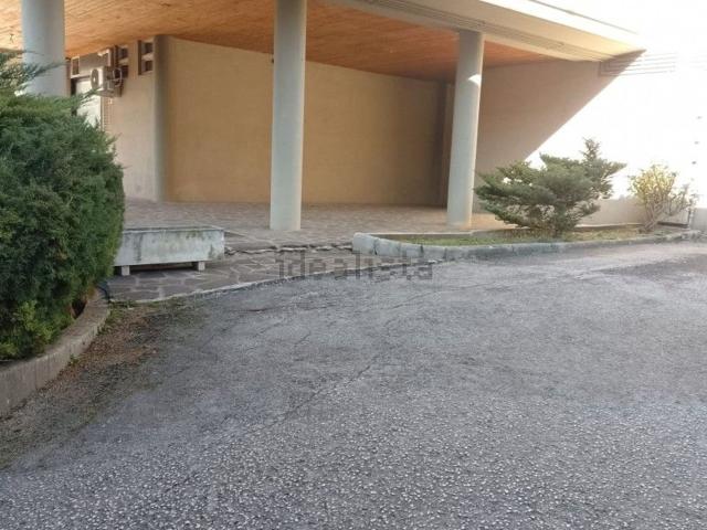 Appartamento in vendita di 185 m² in Via Raoul Follereau, 45