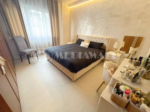 Appartamento in vendita di 185 m² in Via Redipuglia, 24