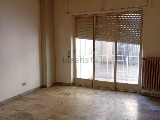 Appartamento in vendita di 185 m² in Via Trento