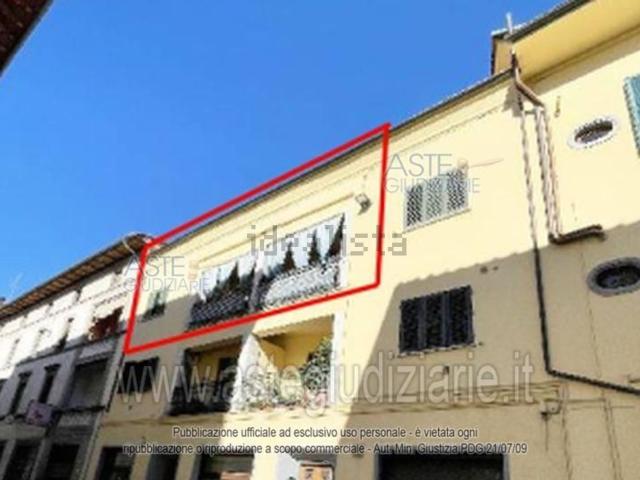 Appartamento in vendita di 185 m² in Via V. Veneto, 1