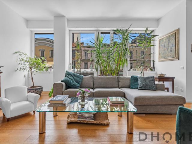 Appartamento in vendita di 185 m² in Via Vittor Pisani, 13