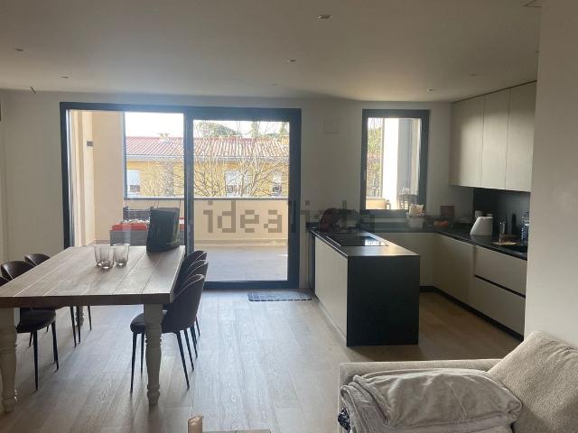 Appartamento in vendita di 185 m² in Viale Venezia