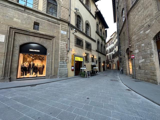 Appartamento in vendita di 185 m² in Borgo Santi Apostoli