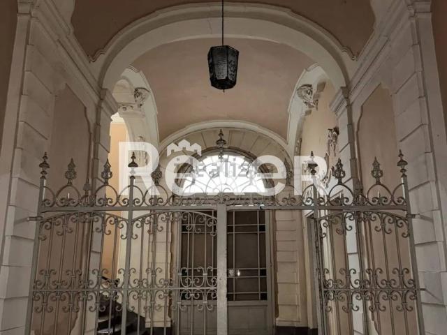 Appartamento in vendita di 185 m² in Corso Giuseppe Garibaldi