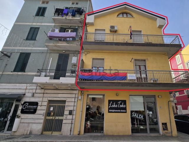 Appartamento in vendita di 186 m² in Via Calatafimi, 61