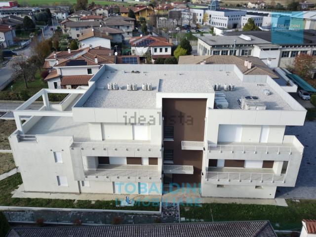 Appartamento in vendita di 186 m² in Via Alcide de Gasperi, 38