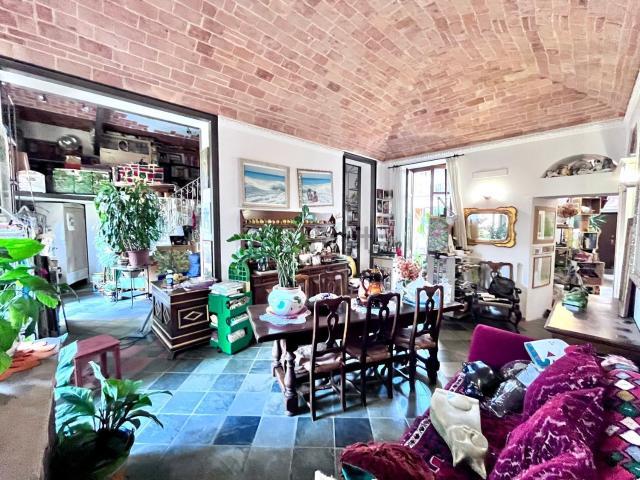 Appartamento in vendita di 186 m² in Via Giovanni Giobert, 30